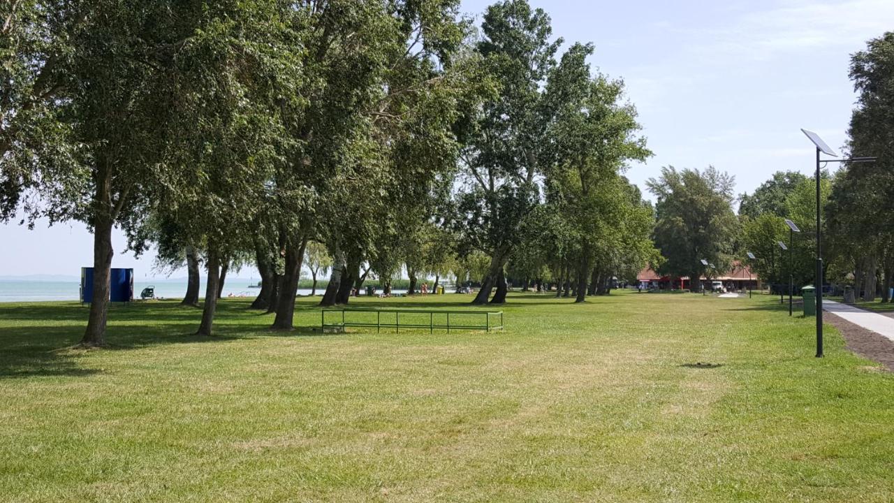 Lelle Resort B21 Balatonlelle Kültér fotó