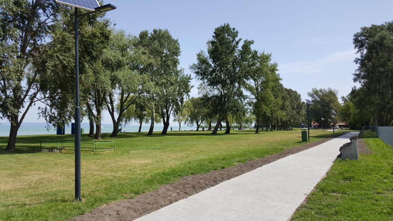 Lelle Resort B21 Balatonlelle Kültér fotó